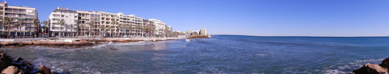 Edificio 1º Linea De Playa, En Paseo Maritimo De Torrevieja, Alicante, Costa Blanca Kültér fotó